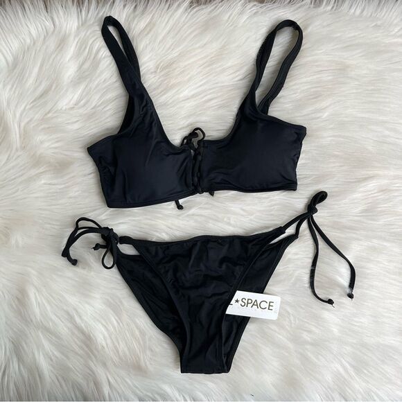 NWT L*space Swimsuit Set Romi Lace Up Bikini Top Large Side Tie Bottom Medium - Picture 2 of 9